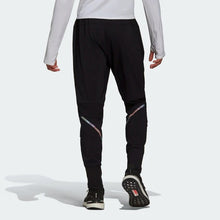 Load image into Gallery viewer, adidas Saturday Wind Men&#39;s Joggers
