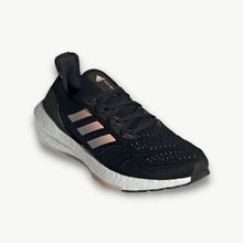 Load image into Gallery viewer, adidas Ultraboost 22 HEAT.RDY Women&#39;s Running Shoes
