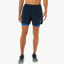 Load image into Gallery viewer, asics Road 2-in-1 Men&#39;s 5&quot; Shorts
