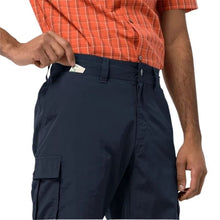 Load image into Gallery viewer, jack wolfskin Canyon Cargo Shorts
